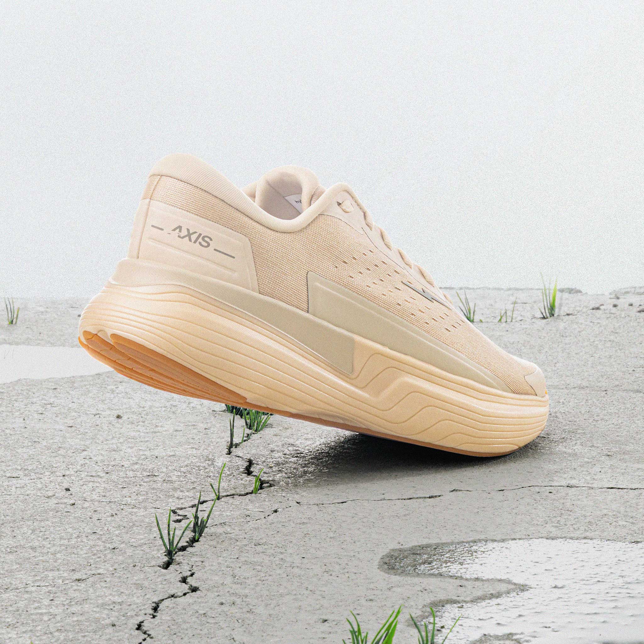 Women's AXIS - Sand/Oat
