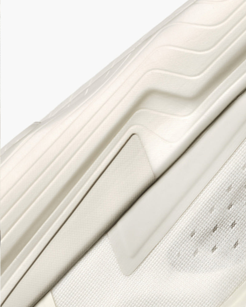 HyperBolt+ midsole